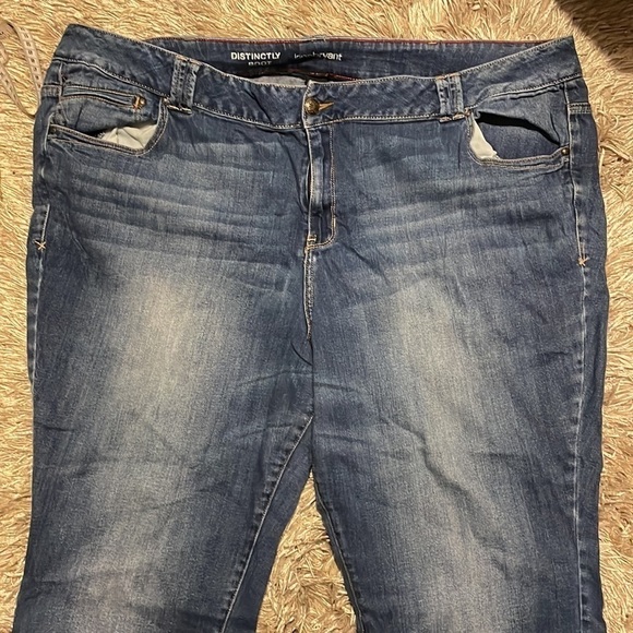 Lane Bryant Distinctly Boot Blue Jeans - Picture 4 of 10